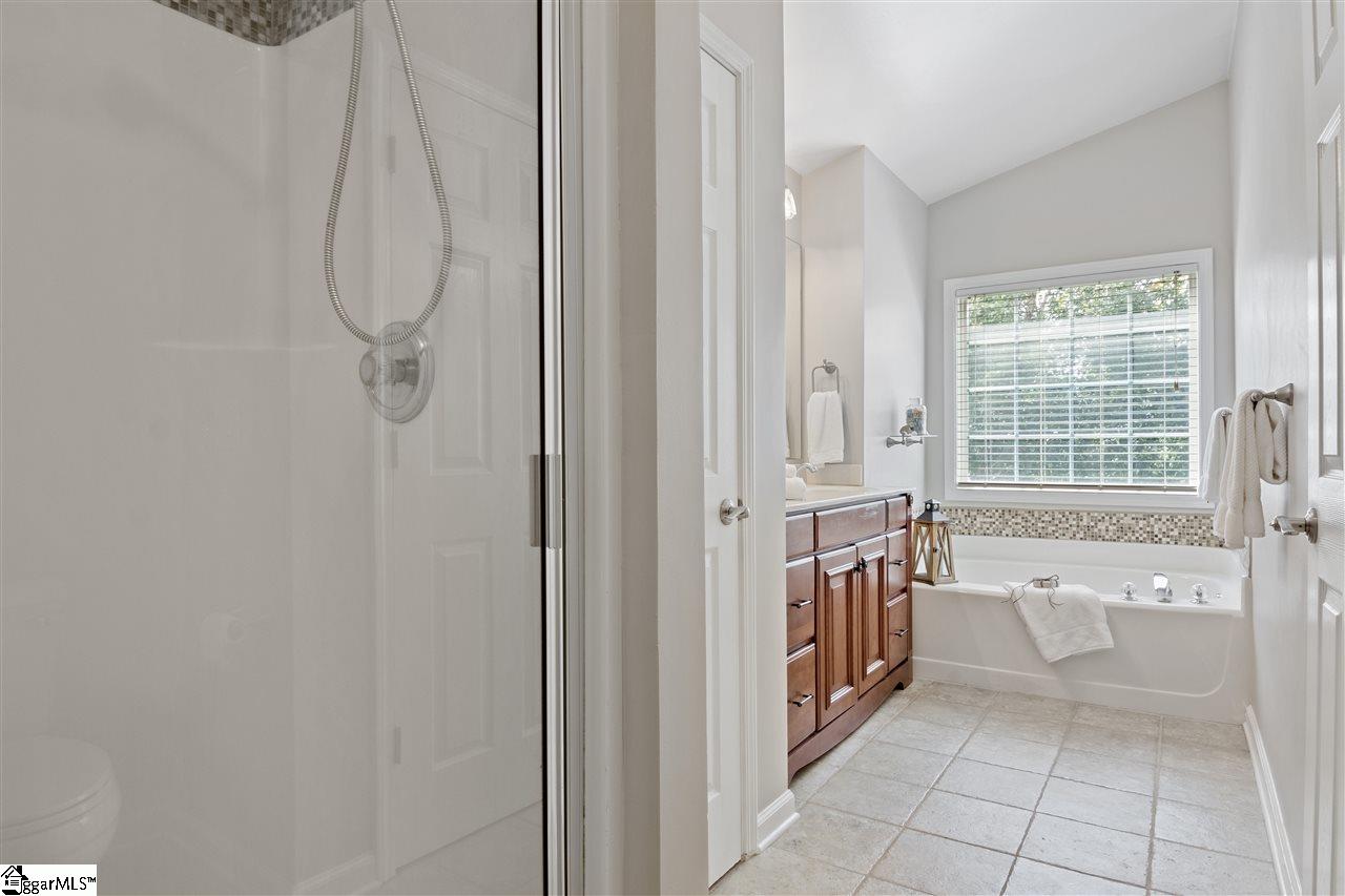 102 Ridgebrook Way Greenville, SC 29605 - Photo 20 of 36 Gallery Image 20