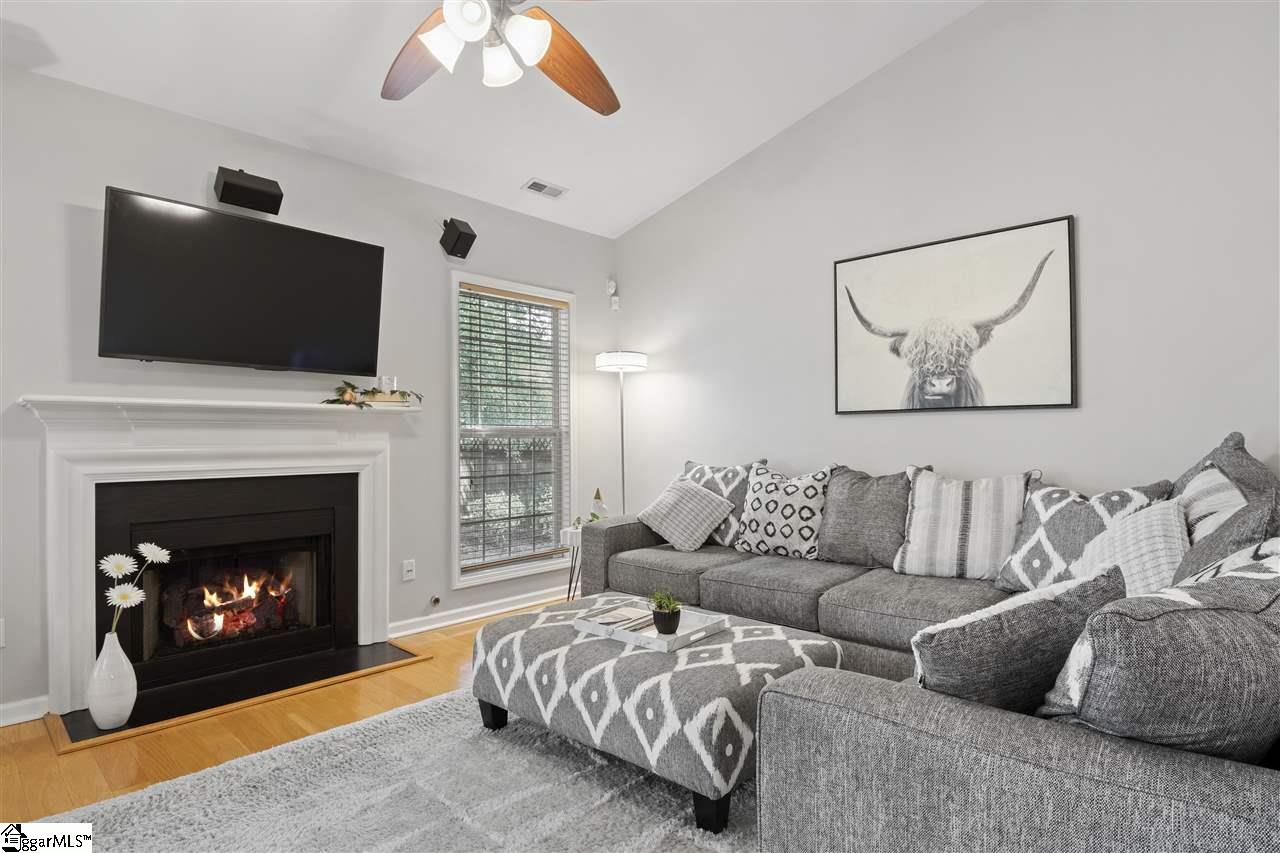 102 Ridgebrook Way Greenville, SC 29605 - Photo 7 of 36 Gallery Image 7