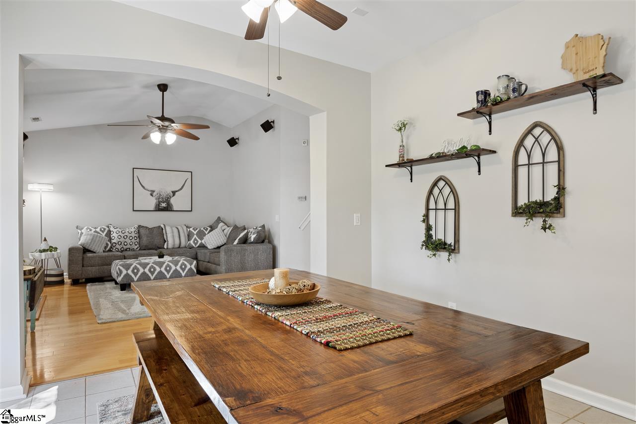 102 Ridgebrook Way Greenville, SC 29605 - Photo 10 of 36 Gallery Image 10