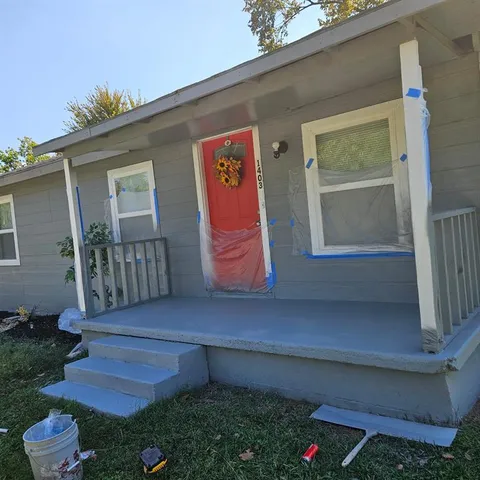 $1,650 | 1403 East 4th Avenue, Corsicana, TX 75110