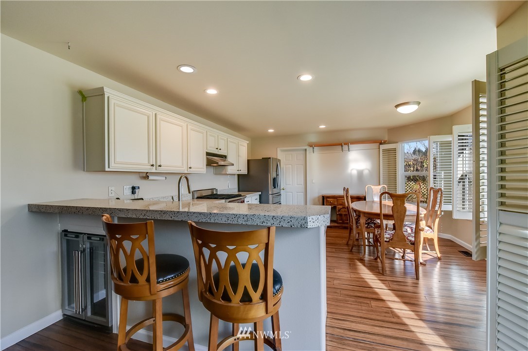 2815 Southeast 4th Street Renton, WA 98056 - Photo 7 of 21