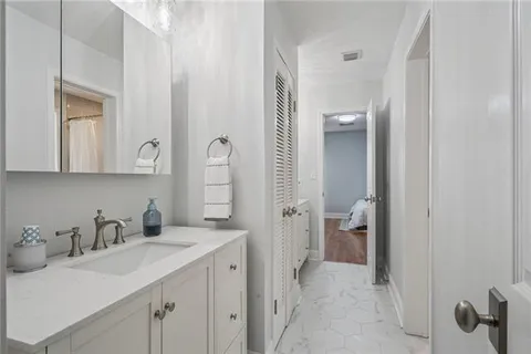 $599,000 | 9708 Gloxinia Circle, River Ridge, LA 70123