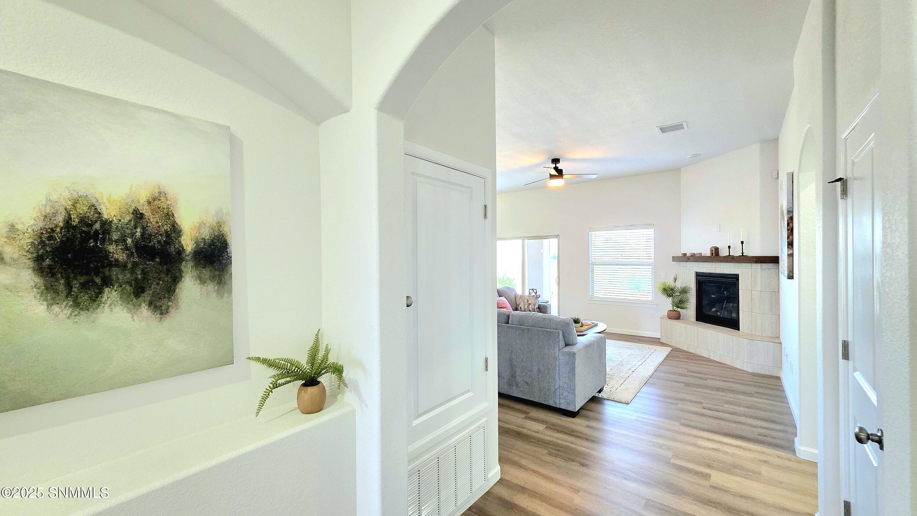 6532 Blackbird Road Las Cruces, NM 88012 - Photo 8 of 40 20251017_133753