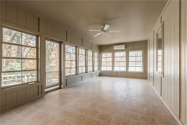 $379,000 | 2650 Northeast 74th Terrace, Gladstone, MO 64119