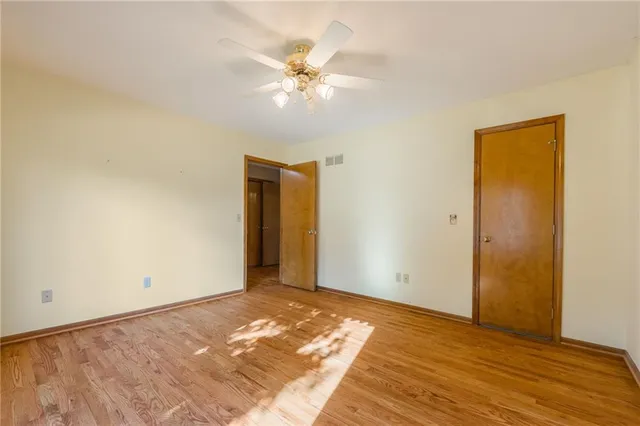 $379,000 | 2650 Northeast 74th Terrace, Gladstone, MO 64119