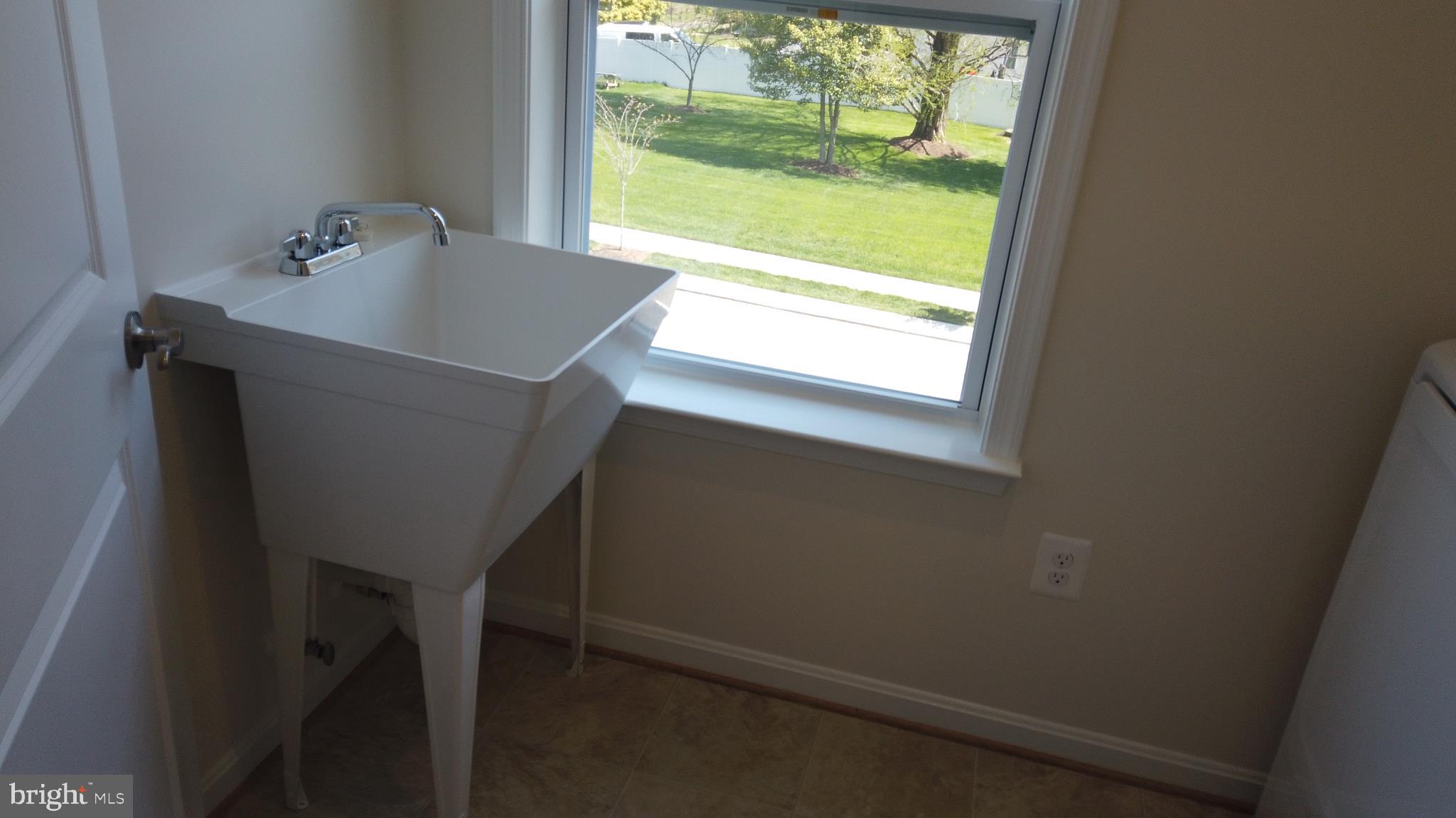7252 Wright Road Hanover, MD 21076 - Photo 18 of 23 Gallery Image 18