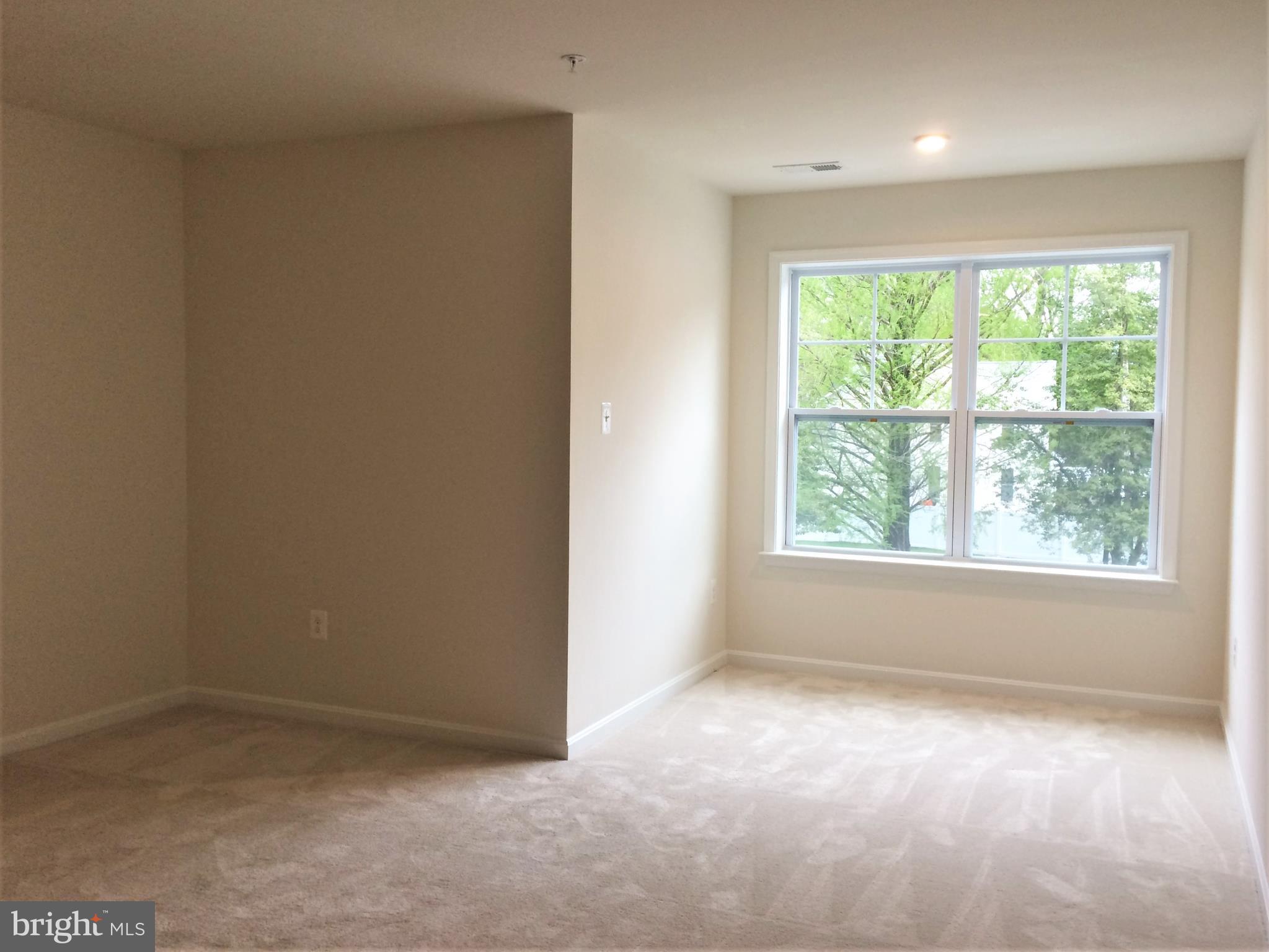 7252 Wright Road Hanover, MD 21076 - Photo 9 of 23 Gallery Image 9