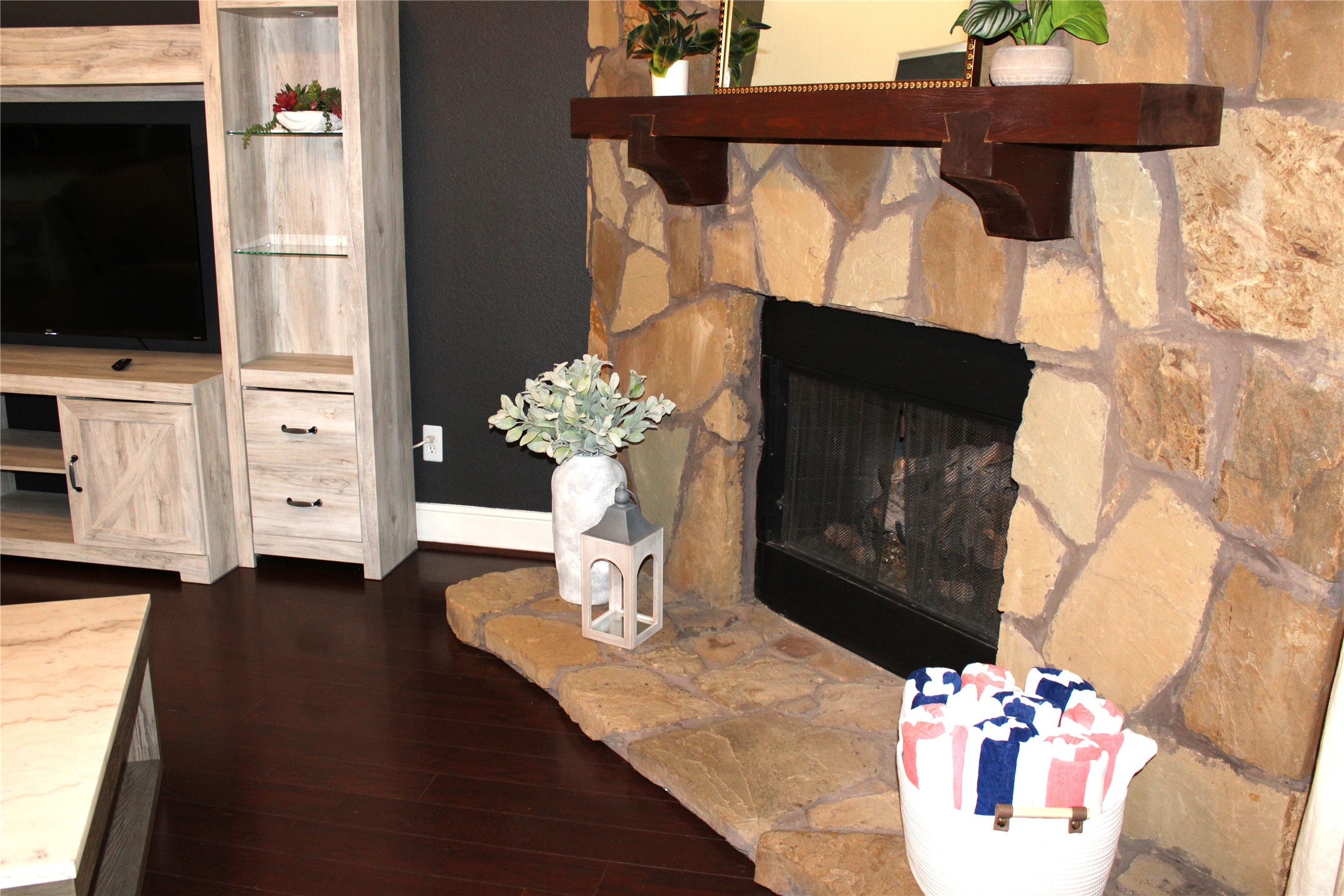 130 East Lasting Spring Circle Spring, TX 77389 - Photo 6 of 36