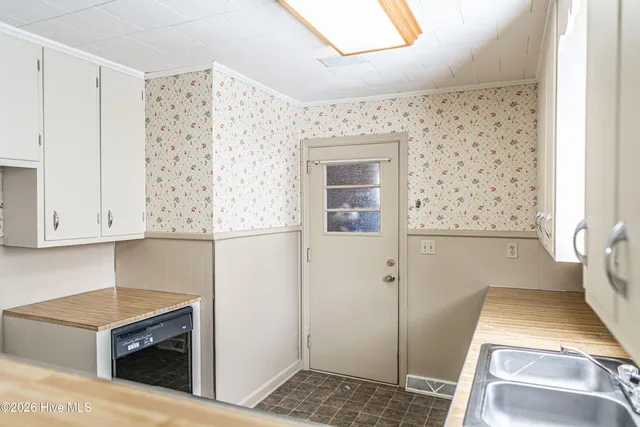 $163,900 | 908 Jefferson Street, Hamlet, NC 28345