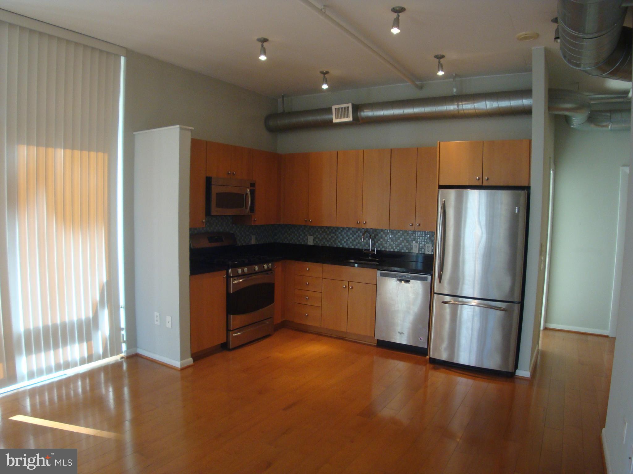 811 4th Street Northwest, Unit 304 Washington, DC 20001 - Photo 4 of 24