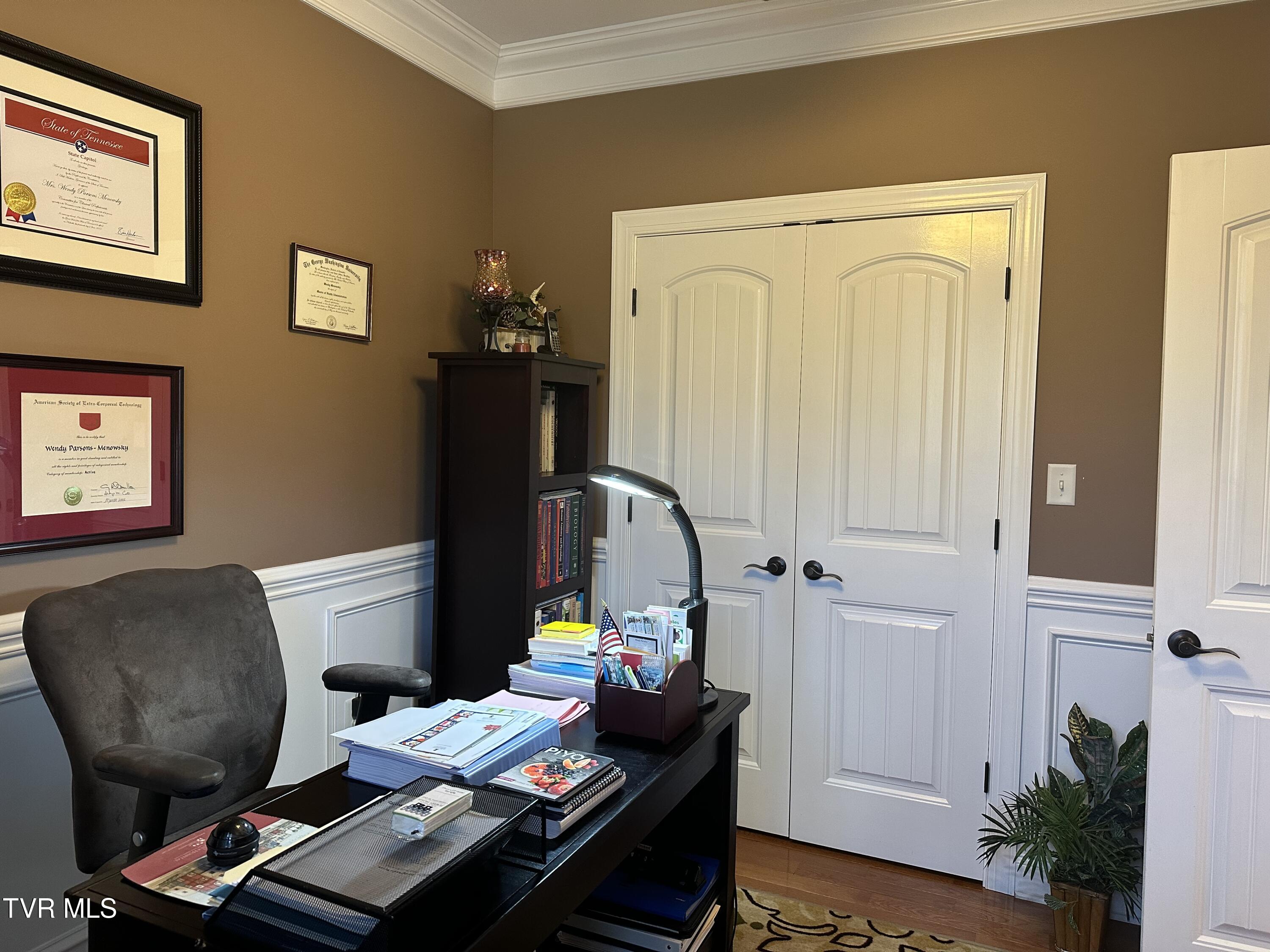 1321 Kendrick Creek Road Kingsport, TN 37663 - Photo 15 of 133 4th bedroom / home office