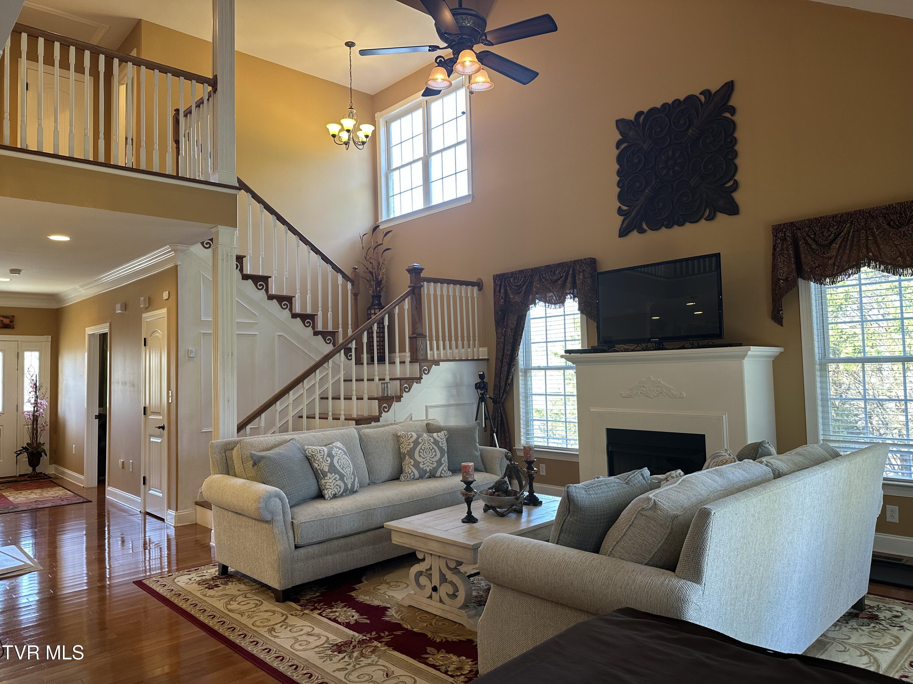 1321 Kendrick Creek Road Kingsport, TN 37663 - Photo 3 of 133 Love the Gathering spaces