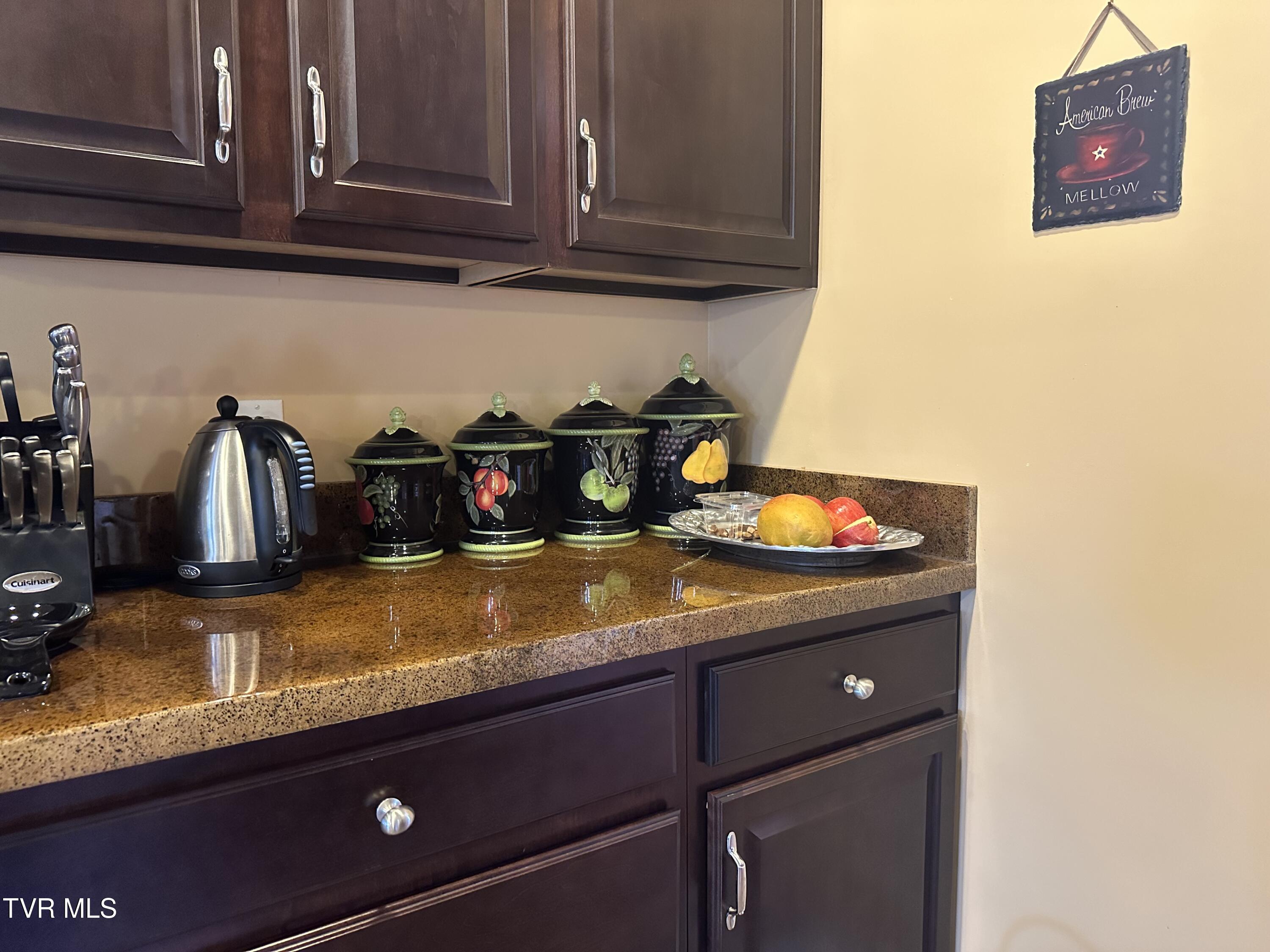 1321 Kendrick Creek Road Kingsport, TN 37663 - Photo 42 of 133 Morning coffee area