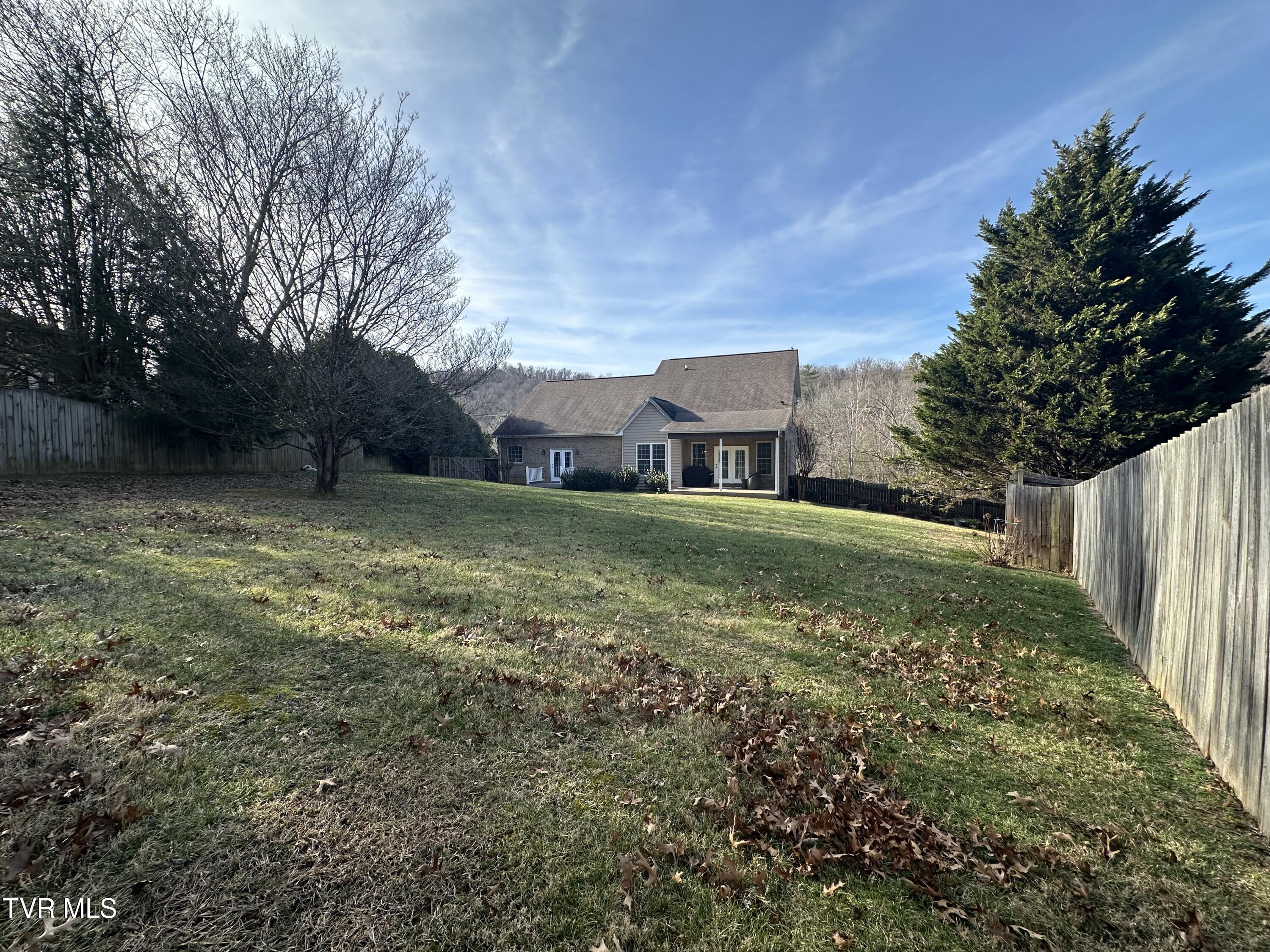 1321 Kendrick Creek Road Kingsport, TN 37663 - Photo 99 of 133 Big FENCED BACKYARD