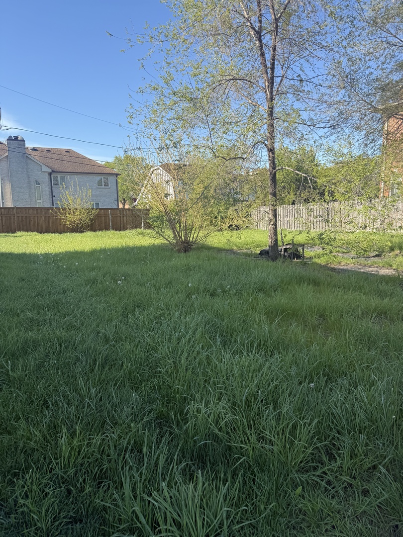 8205 Ballard Road Niles, IL 60714 - Photo 3 of 3