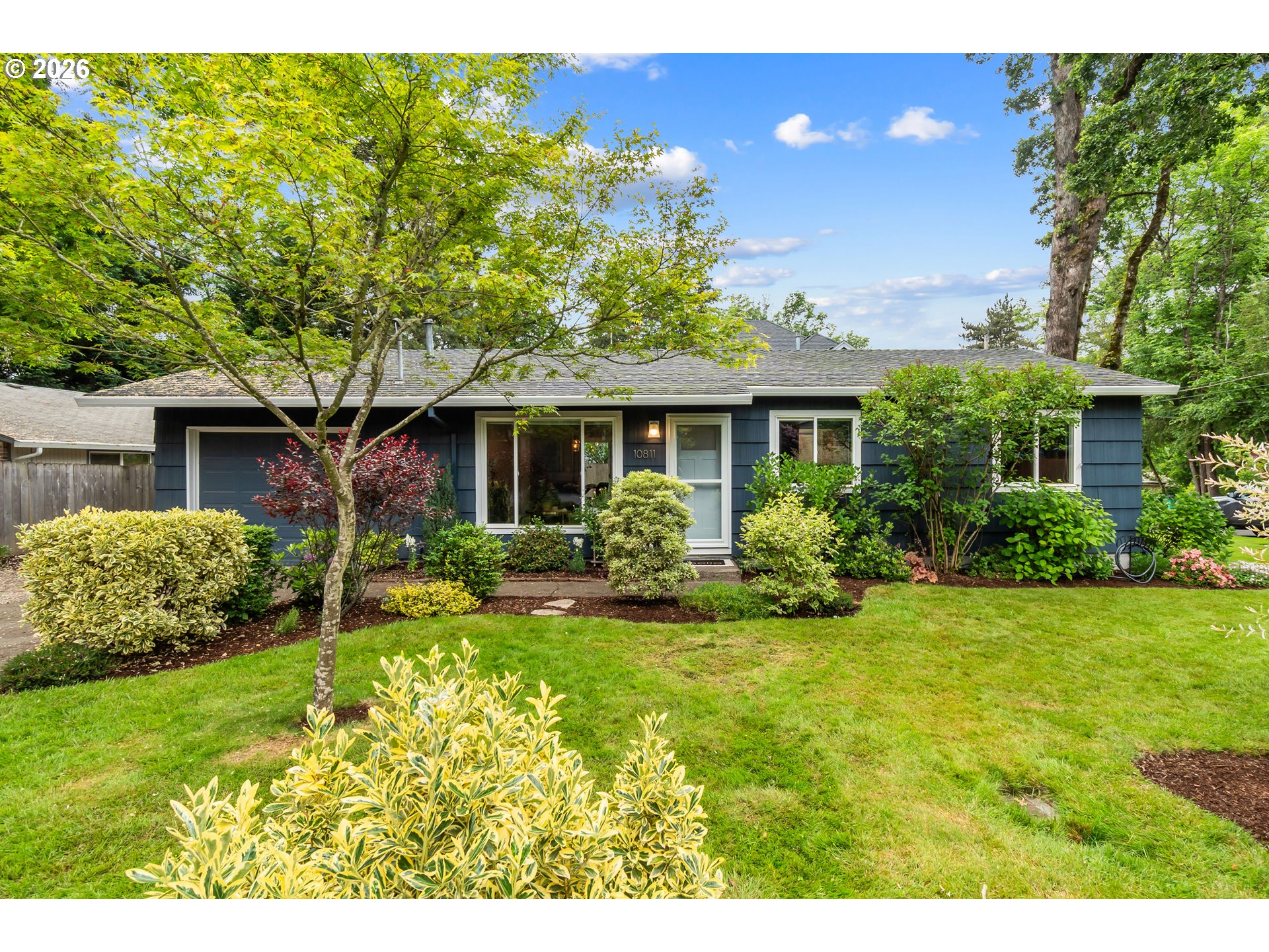 10811 Southwest 64th Avenue Portland, OR 97219 - Photo 1 of 38 Gallery Image 1