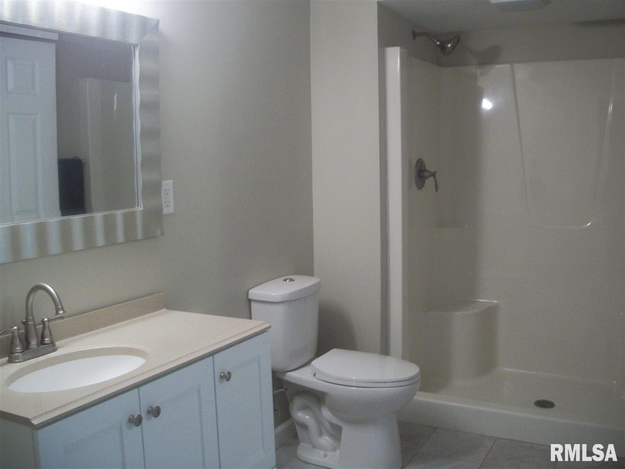 5001 Red Fox Road Bettendorf, IA 52722 - Photo 16 of 18