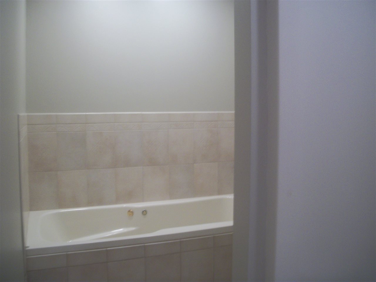 5001 Red Fox Road Bettendorf, IA 52722 - Photo 10 of 18