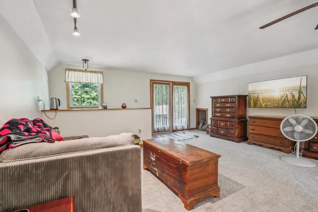 $578,500 | 2 Country Pond Road, Kingston, NH 03848