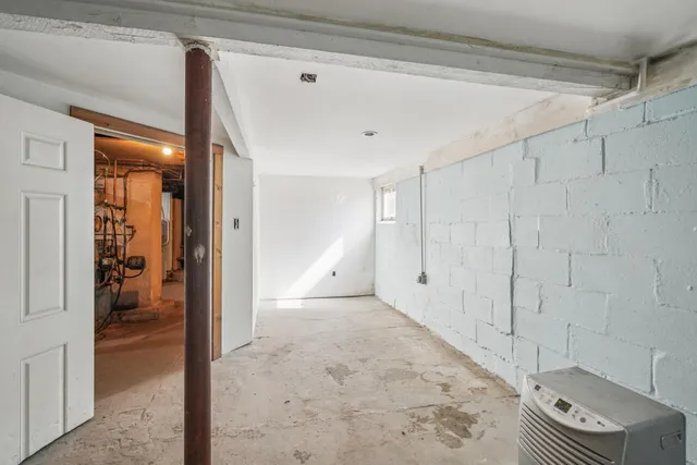 $578,500 | 2 Country Pond Road, Kingston, NH 03848