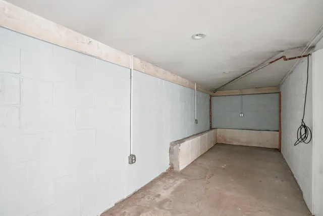 $578,500 | 2 Country Pond Road, Kingston, NH 03848