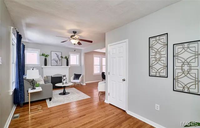 $190,000 | 6525 Bartmer Avenue, University City, MO 63130