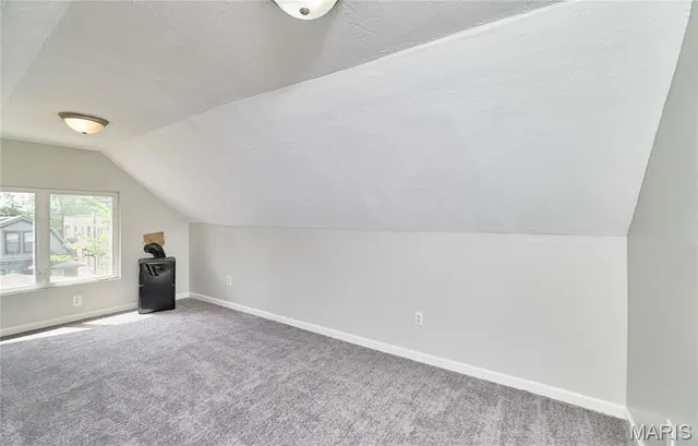 $190,000 | 6525 Bartmer Avenue, University City, MO 63130