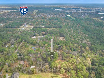 $750,000 | 3027 Pine Acres Drive, Conroe, TX 77384
