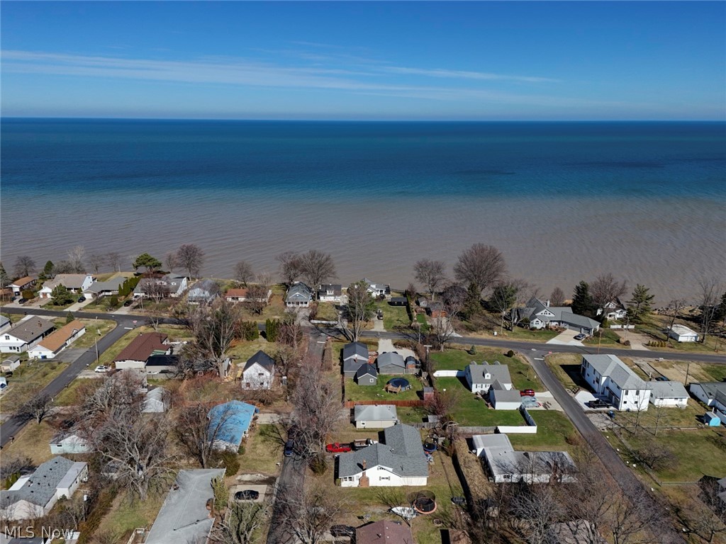 189 Harcourt Road Vermilion, OH 44089 - Photo 30 of 36 Aerial perspective of suburban area with a large body of water