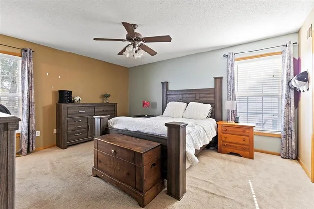 $375,000 | 7511 North Lewis Avenue, Kansas City, MO 64158