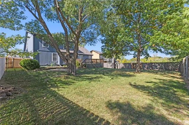 $375,000 | 7511 North Lewis Avenue, Kansas City, MO 64158