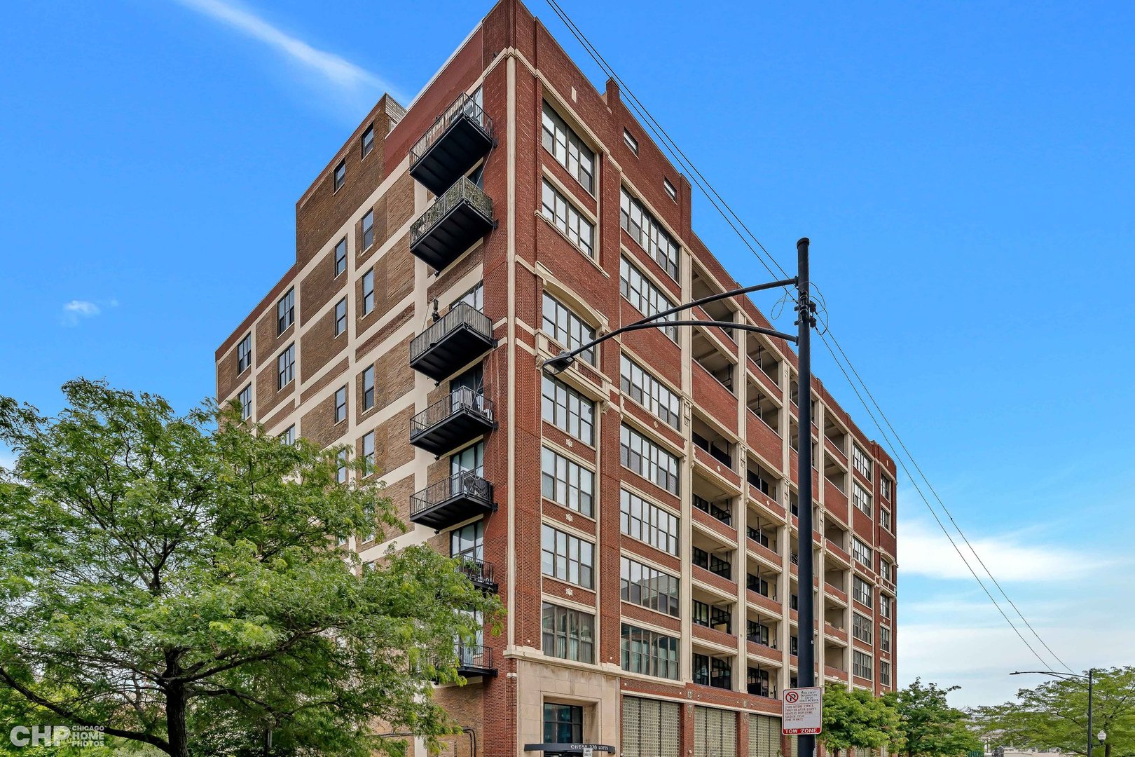 320 East 21st Street, Unit 617 Chicago, IL 60616 - Photo 23 of 23 a view of a building