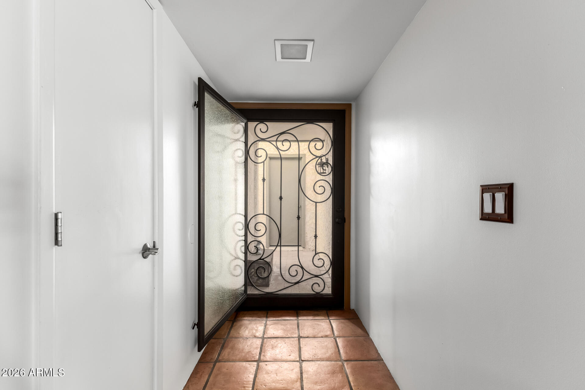 9012 South 47th Place Phoenix, AZ 85044 - Photo 6 of 54 a view of a hallway with windows