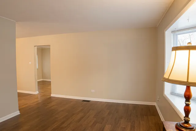 $184,900 | 4506 Windsor Court, Richton Park, IL 60471