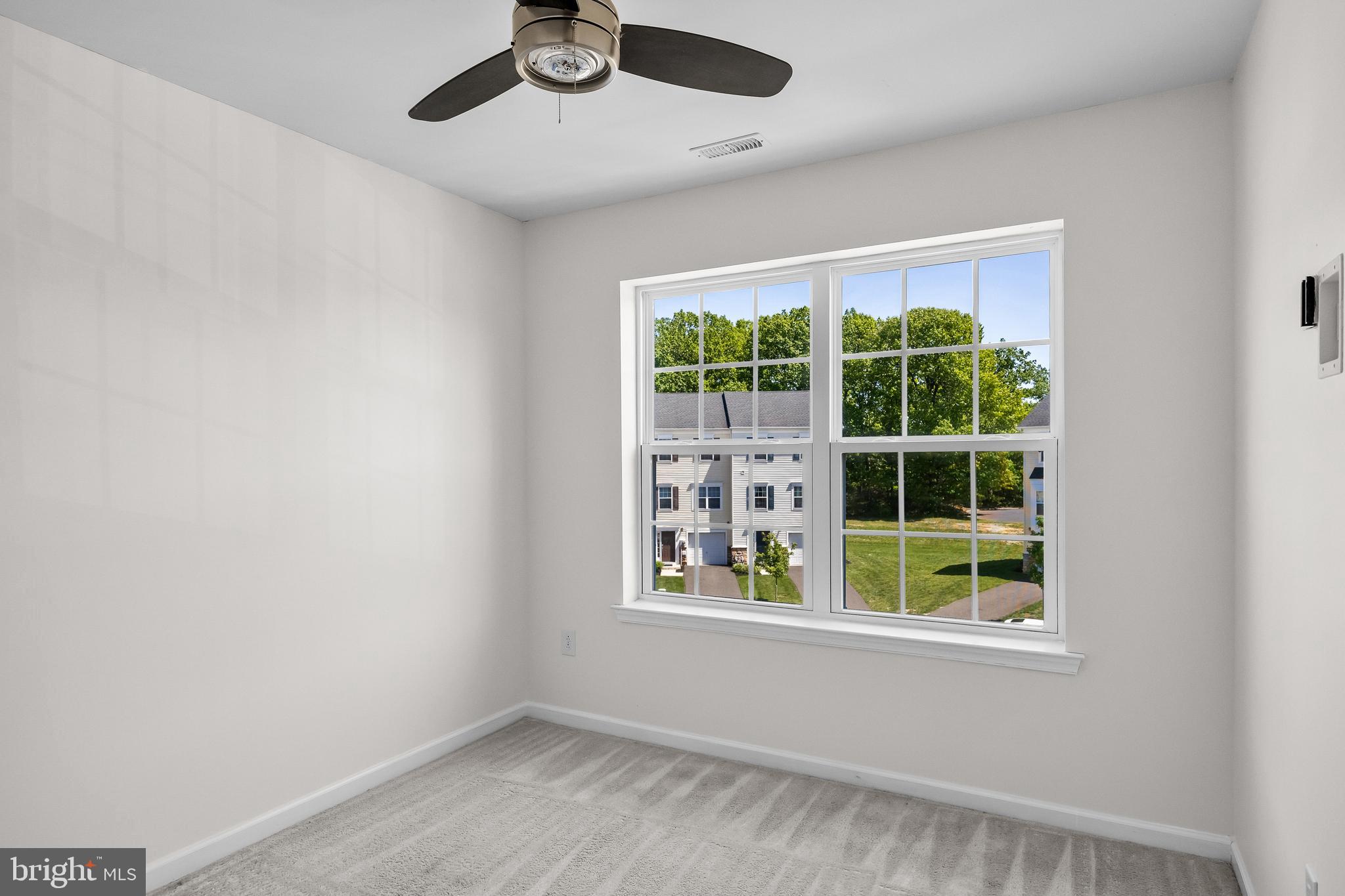 8 Iron Gate Road Sicklerville, NJ 08081 - Photo 26 of 33 a view of an empty room with a window
