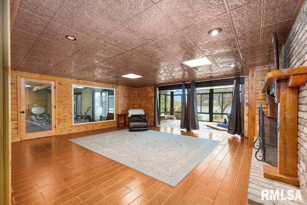 219 Lakeview Drive Sherrard, IL 61281 - Photo 33 of 51