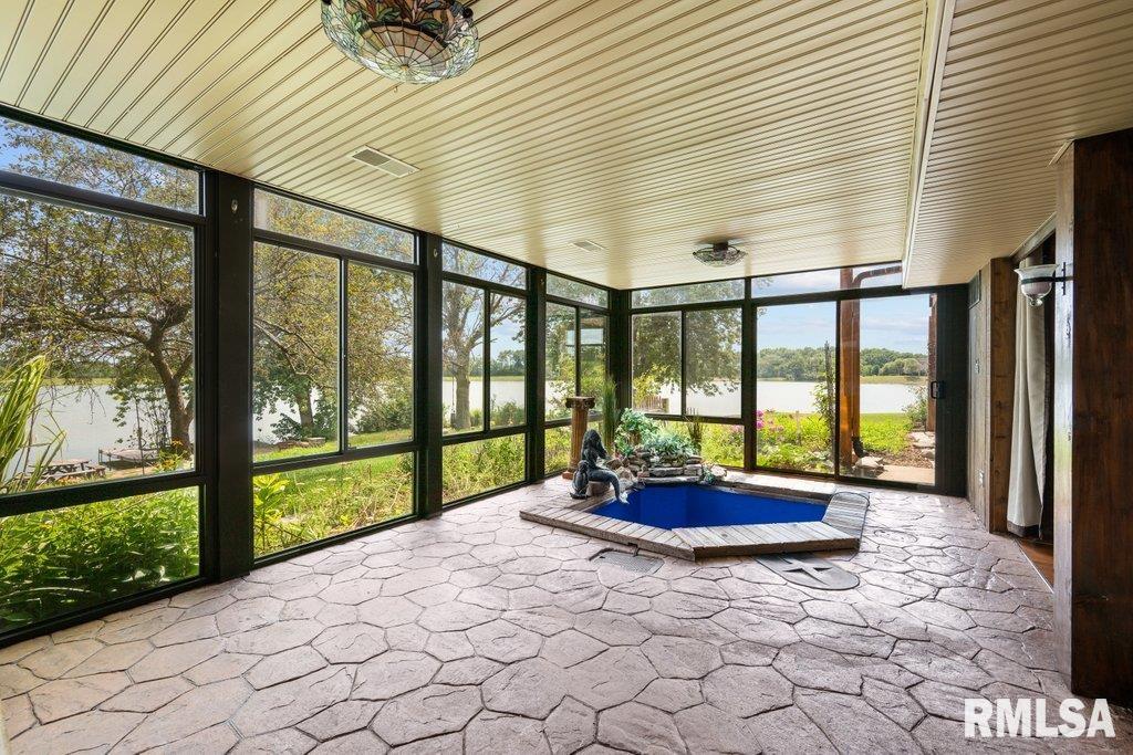 219 Lakeview Drive Sherrard, IL 61281 - Photo 37 of 51