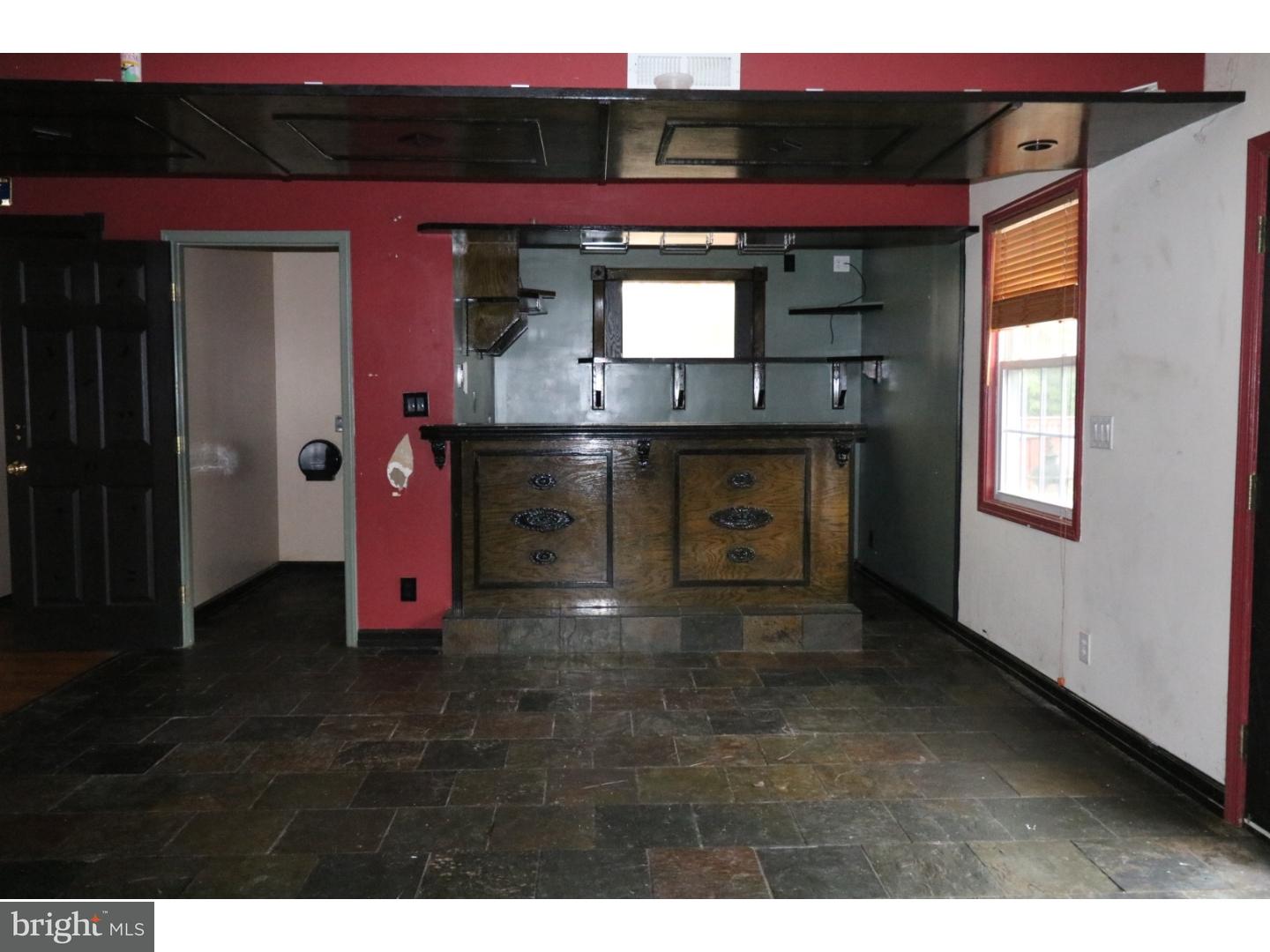 1110 Jarvis Road Sicklerville, NJ 08081 - Photo 8 of 24