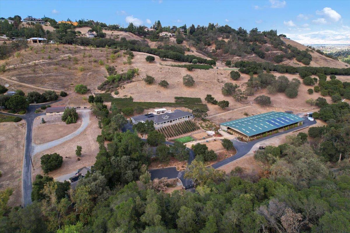 14411 Shannon Road Los Gatos, CA 95032 - Photo 94 of 109