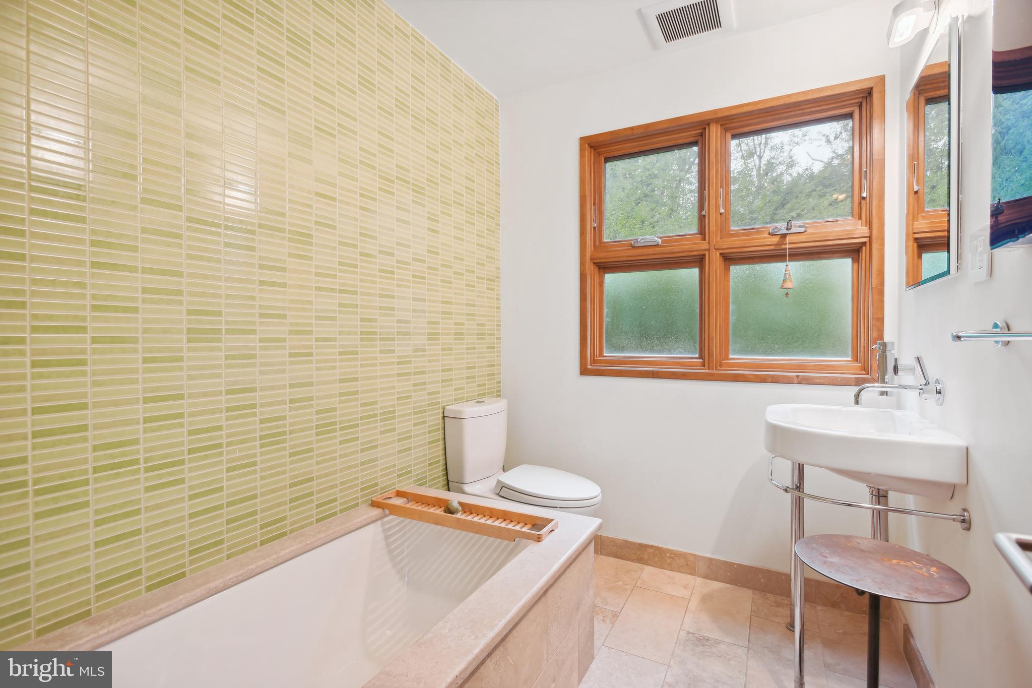 6400 West Halbert Road Bethesda, MD 20817 - Photo 28 of 55