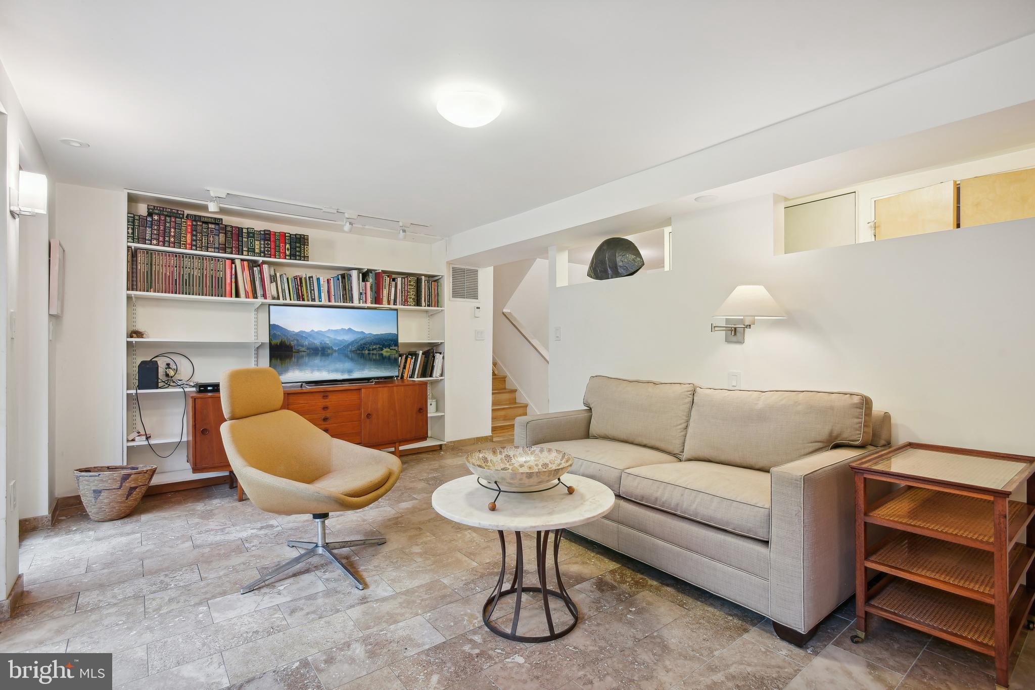 6400 West Halbert Road Bethesda, MD 20817 - Photo 33 of 55