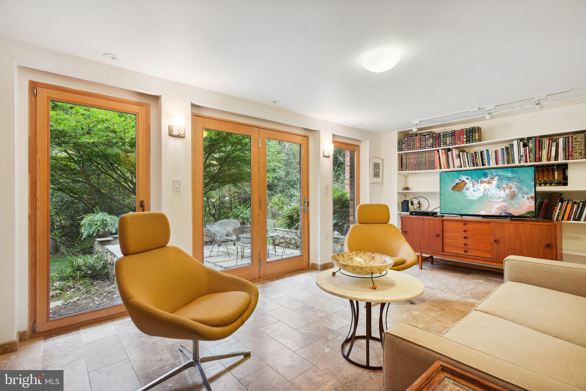 6400 West Halbert Road Bethesda, MD 20817 - Photo 34 of 55