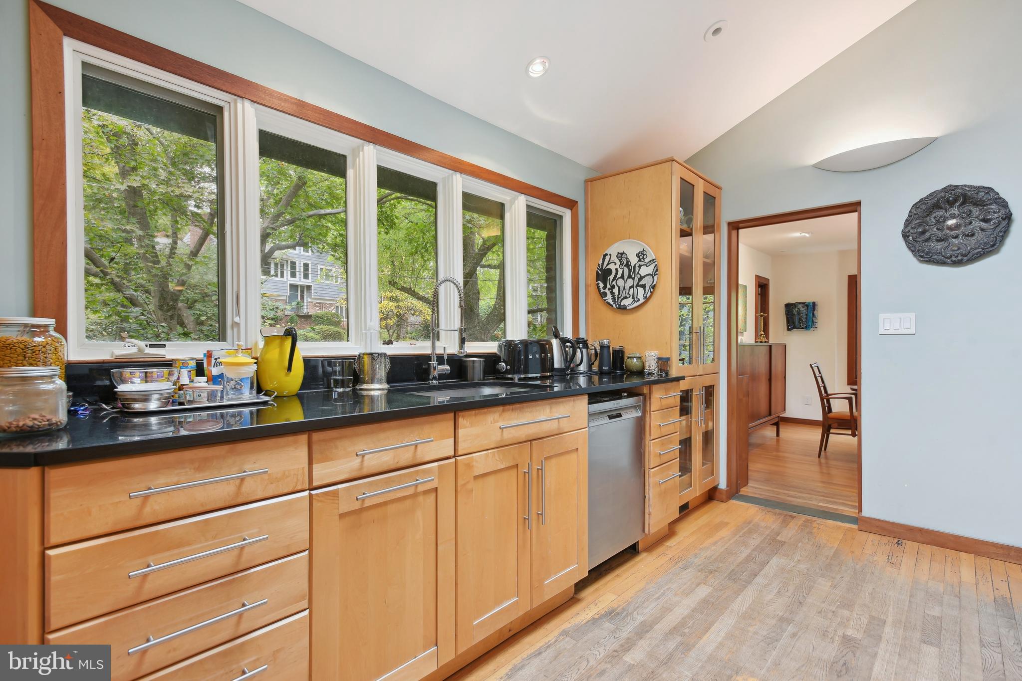 6400 West Halbert Road Bethesda, MD 20817 - Photo 6 of 55