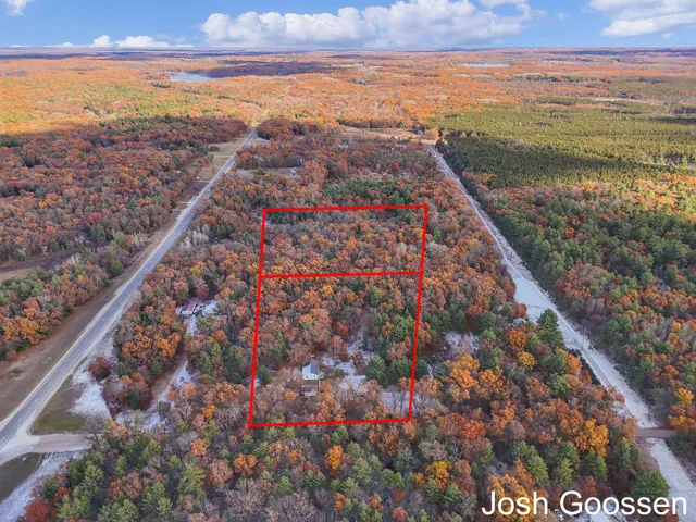 $59,900 | 8310 Thornapple Avenue, Newaygo, MI 49337