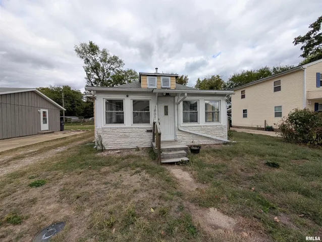 $79,900 | 1407 Martha Street, Pekin, IL 61554