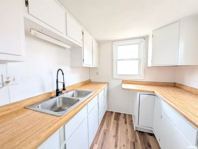 $79,900 | 1407 Martha Street, Pekin, IL 61554