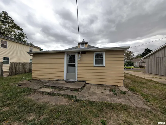 $79,900 | 1407 Martha Street, Pekin, IL 61554