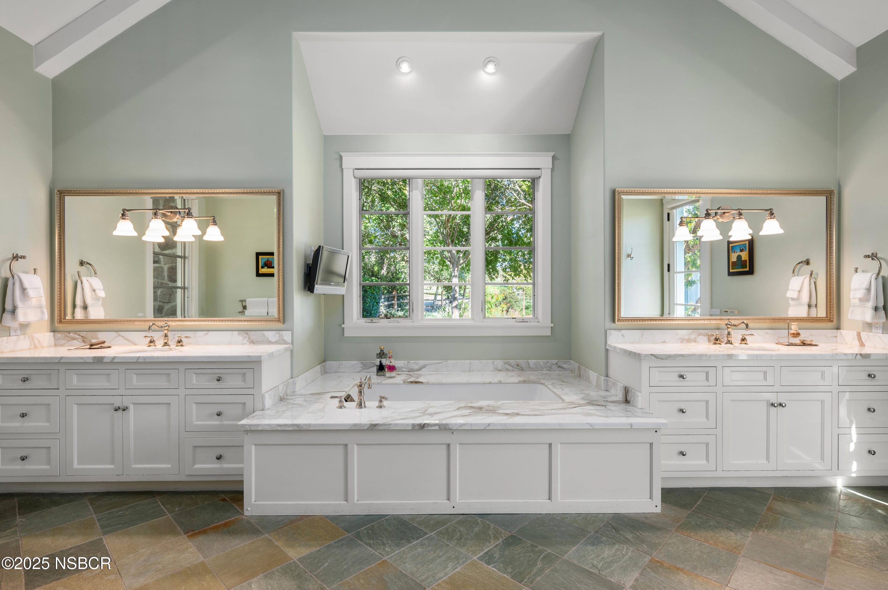 1645 Still Meadow Road Solvang, CA 93463 - Photo 27 of 59 Primary ensuite