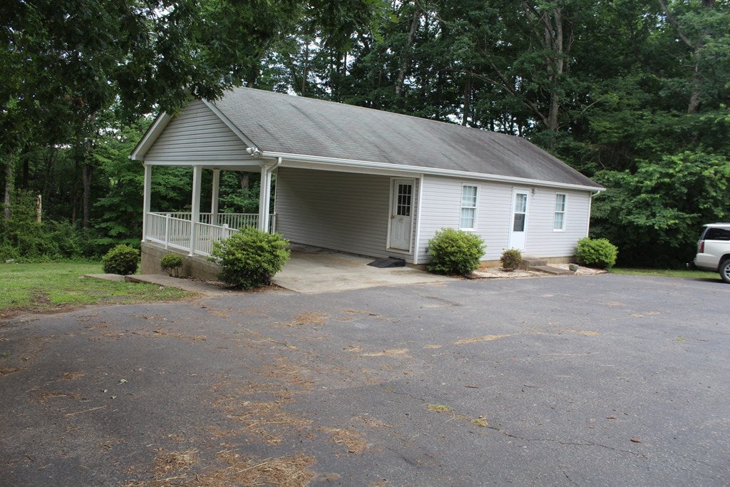 3456 South Constitution Route Dillwyn, VA 23936 - Photo 4 of 40 Gallery Image 4