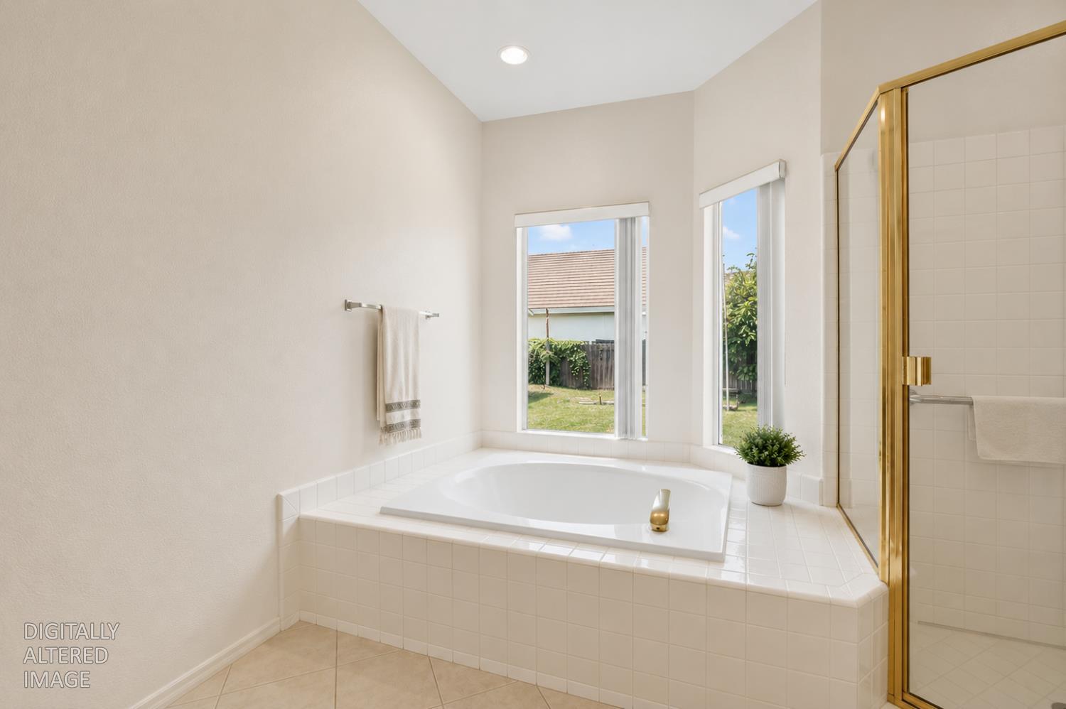 6141 Hall Lane Carmichael, CA 95608 - Photo 17 of 36